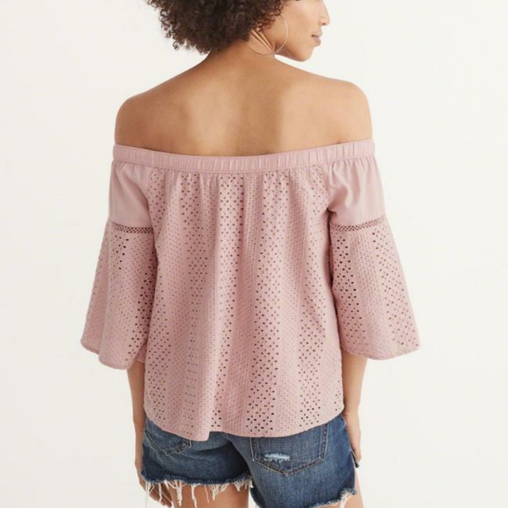 Abercrombie and Fitch Off The Shoulder Pink Top M